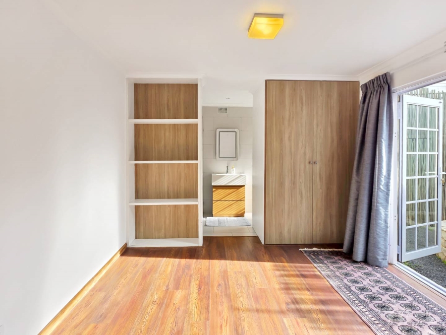 To Let 2 Bedroom Property for Rent in Gardens Western Cape